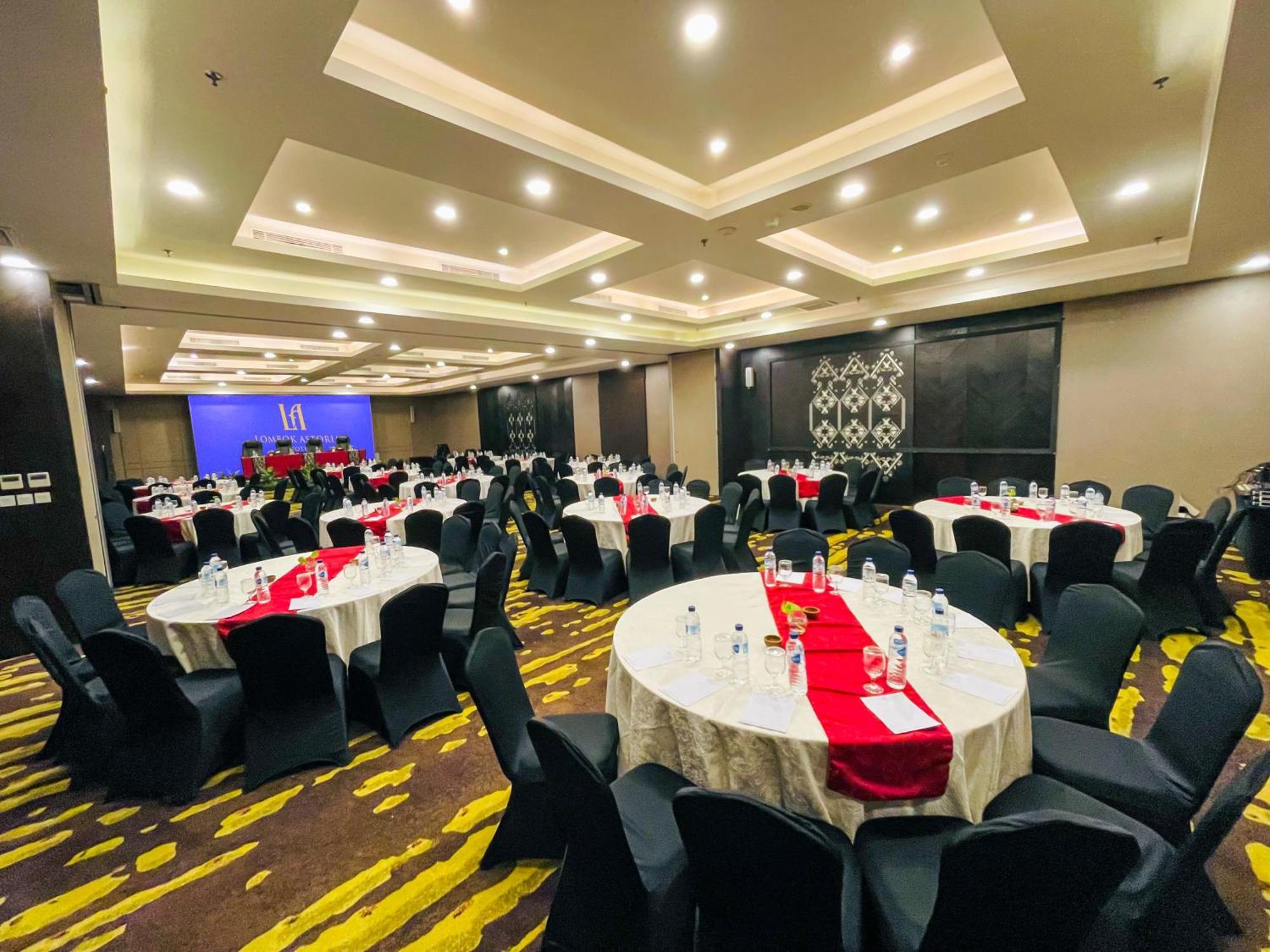 מטאראם Lombok Astoria Hotel מראה חיצוני תמונה