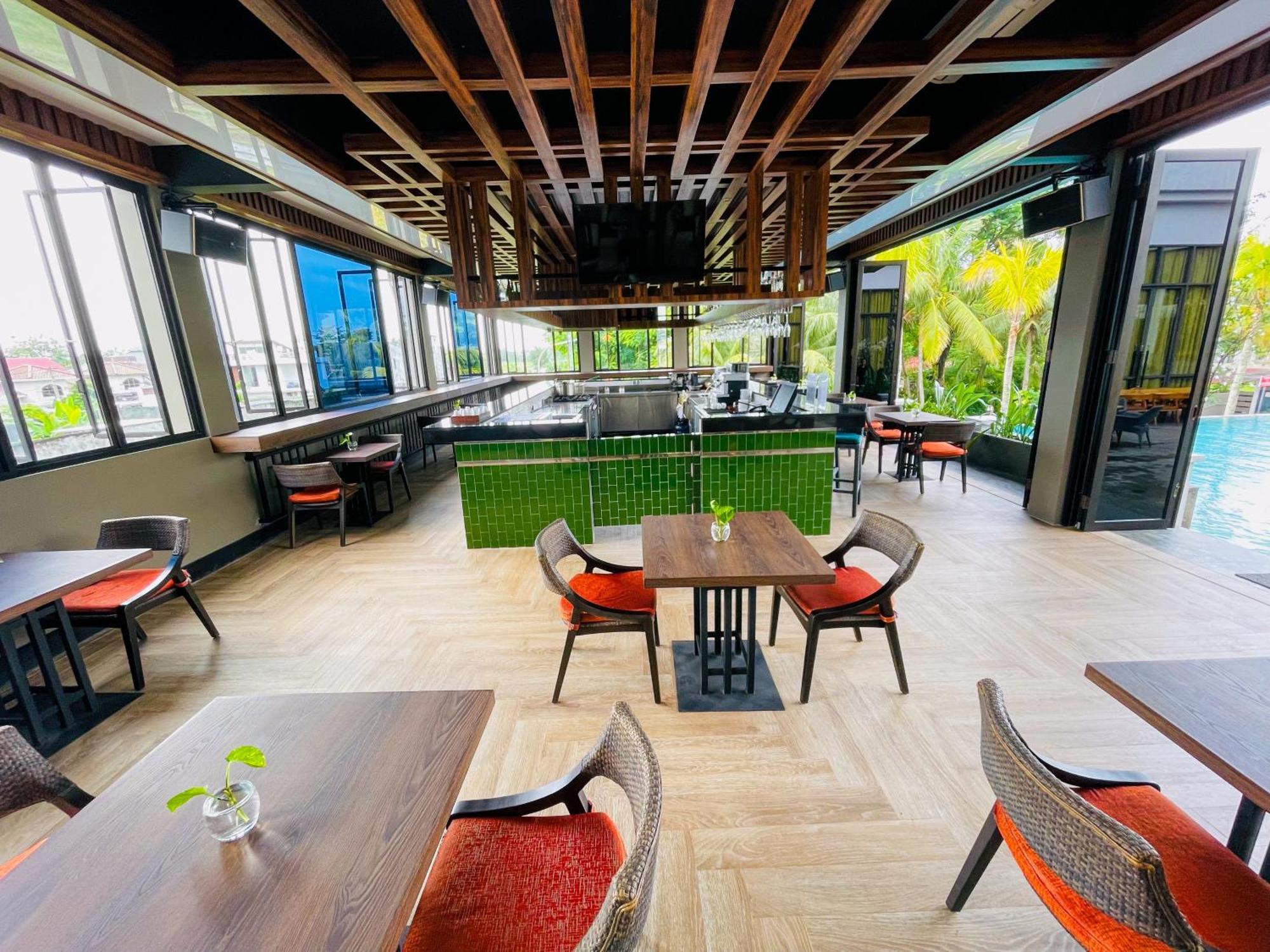 מטאראם Lombok Astoria Hotel מראה חיצוני תמונה
