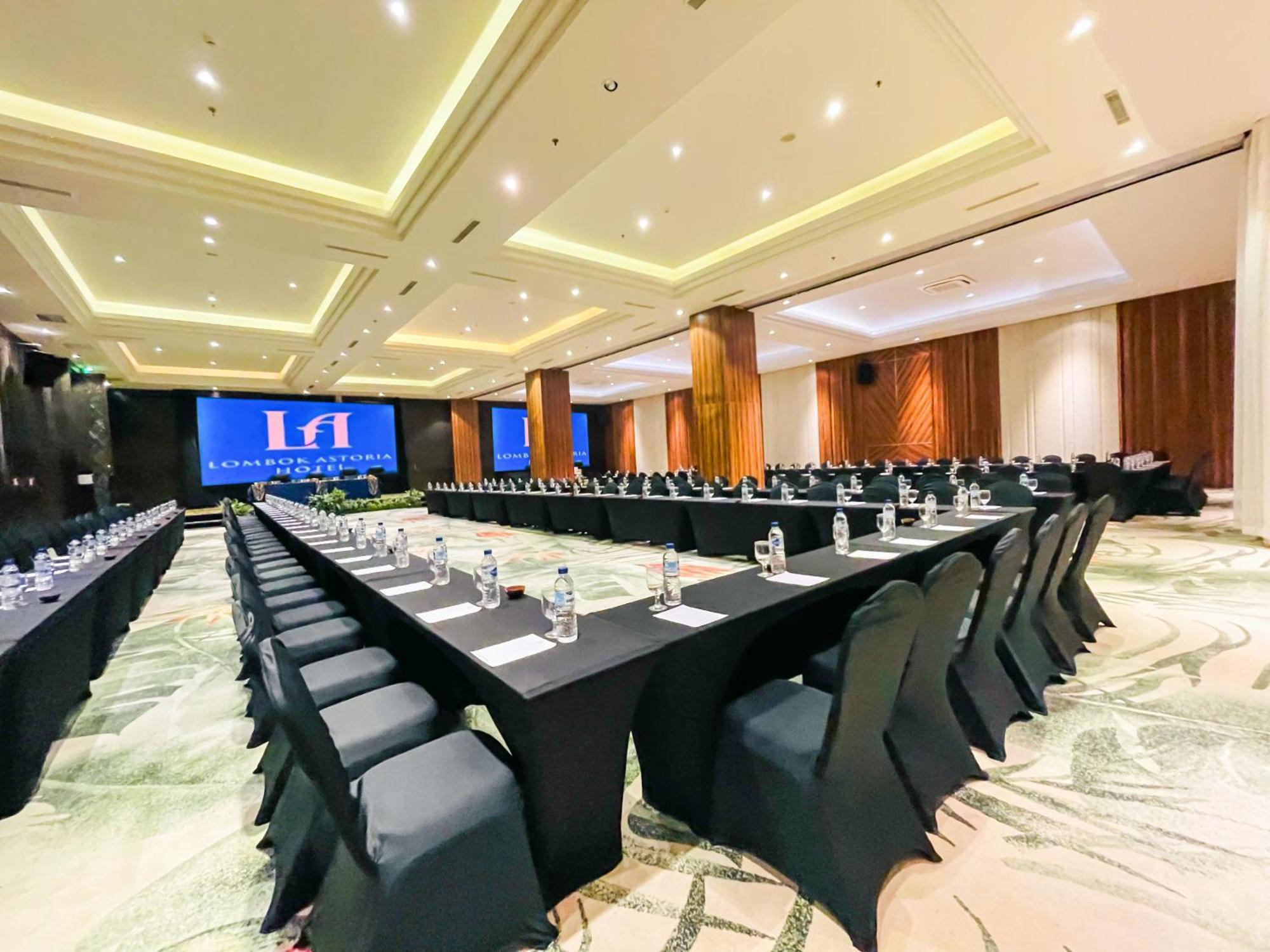 מטאראם Lombok Astoria Hotel מראה חיצוני תמונה