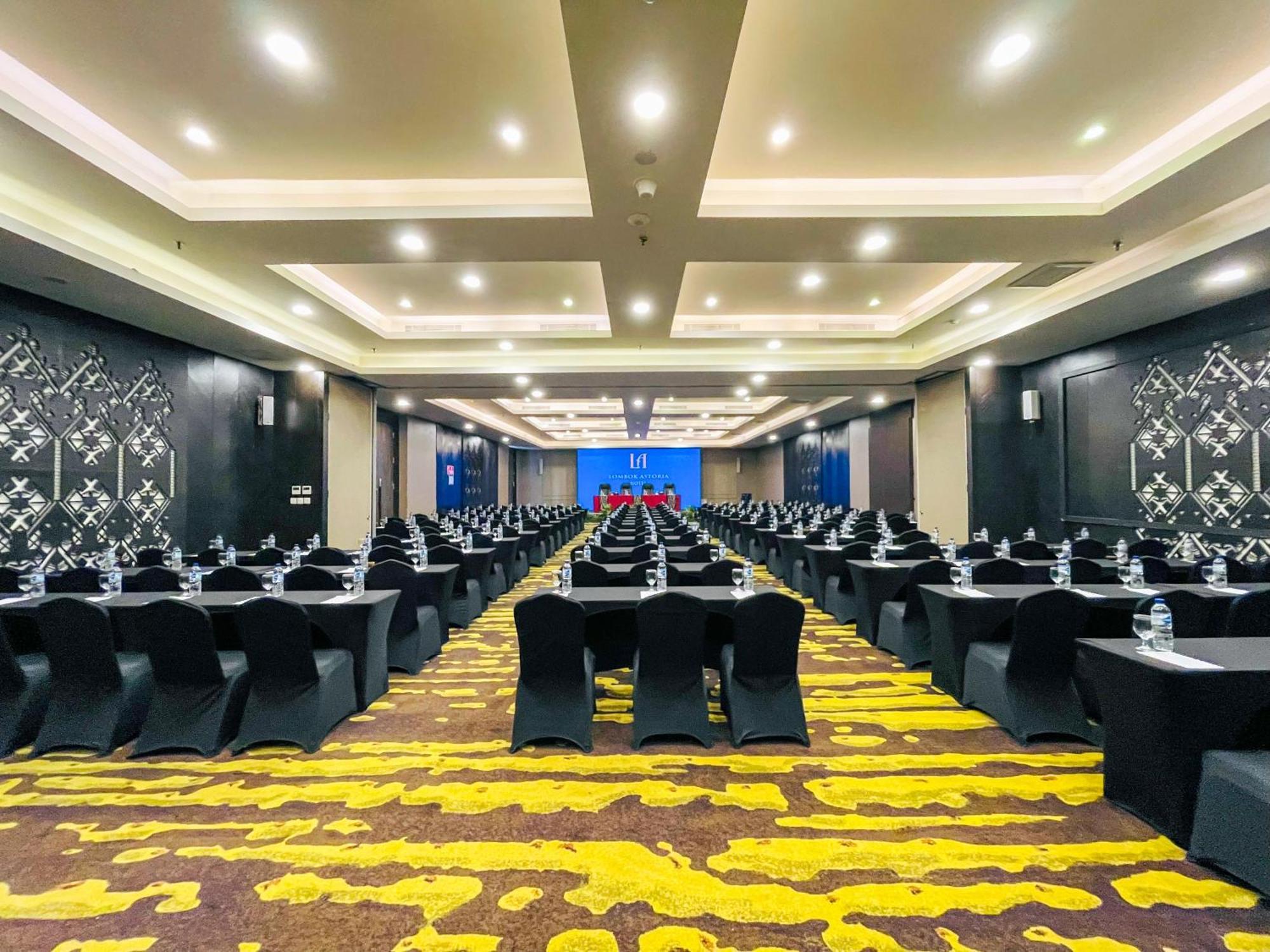 מטאראם Lombok Astoria Hotel מראה חיצוני תמונה