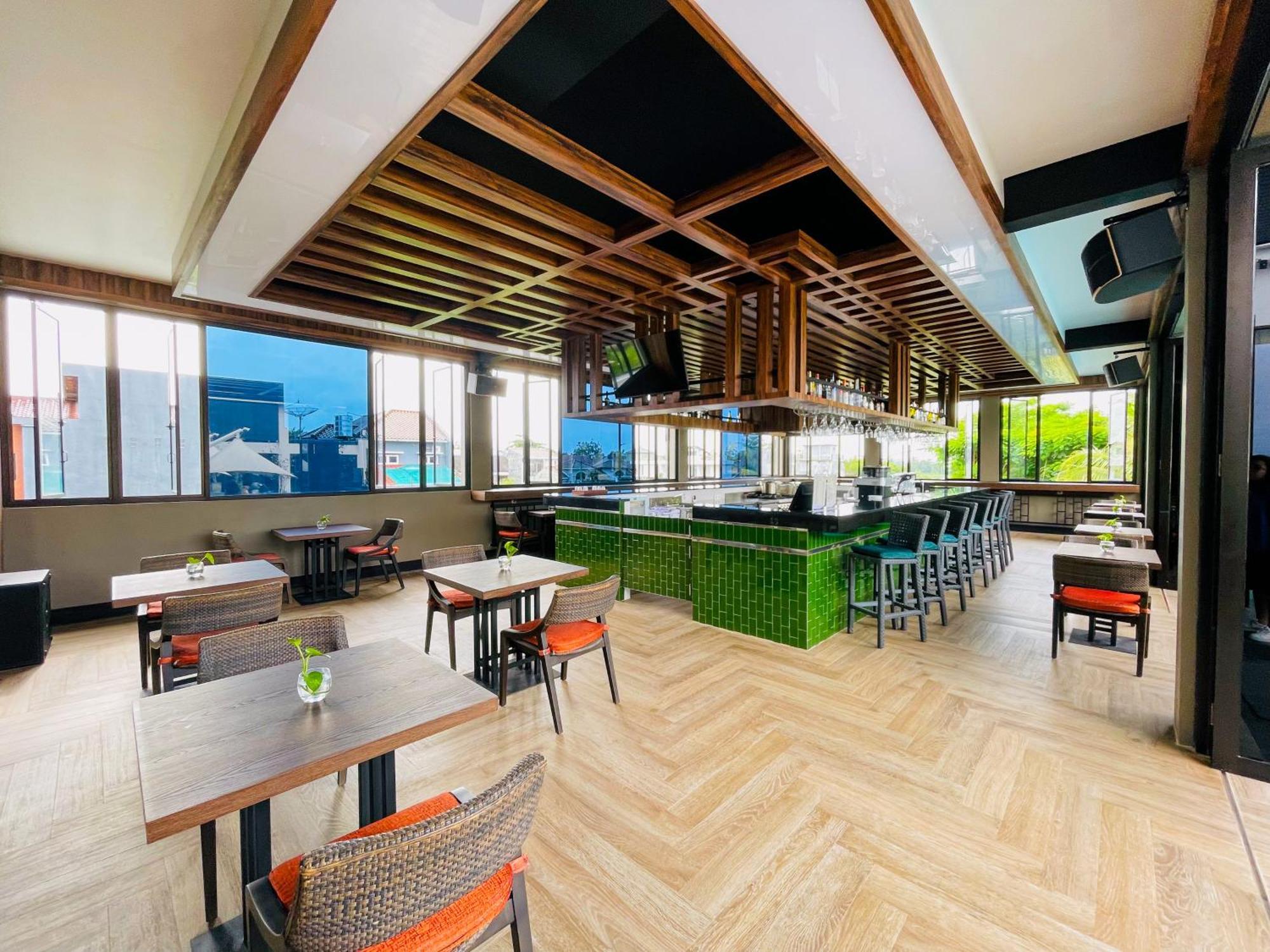 מטאראם Lombok Astoria Hotel מראה חיצוני תמונה