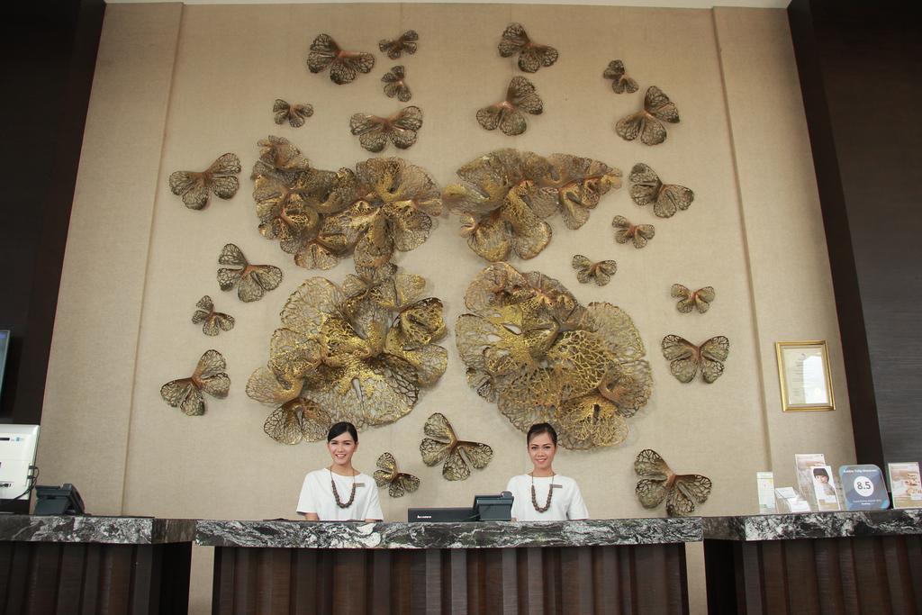 מטאראם Lombok Astoria Hotel מראה חיצוני תמונה