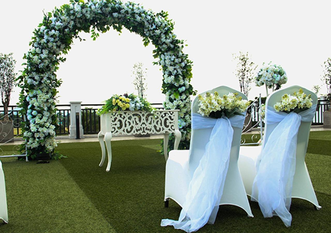 מטאראם Lombok Astoria Hotel מראה חיצוני תמונה